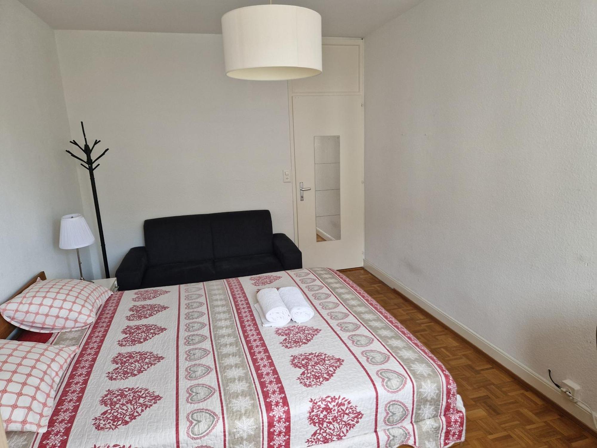 Room In Shared Apartment Ženeva Exteriér fotografie